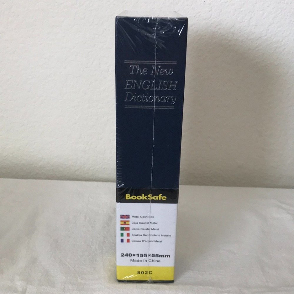 Book Safe NIB - Picture 9 of 13
